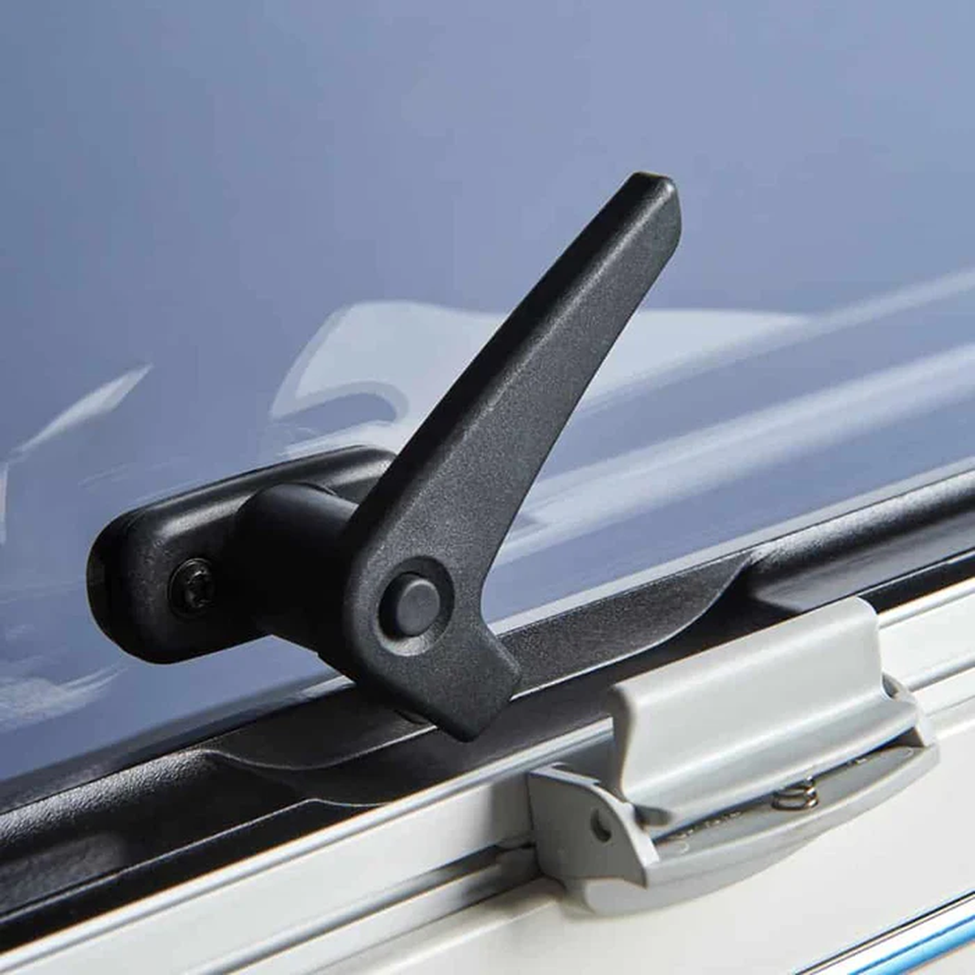 Dometic Windows - Dlux Window, 34M 500 x 300 Tinted